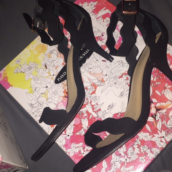 Chinese Laundry Rubie black heels women's 7.5 - Picture 4 of 4